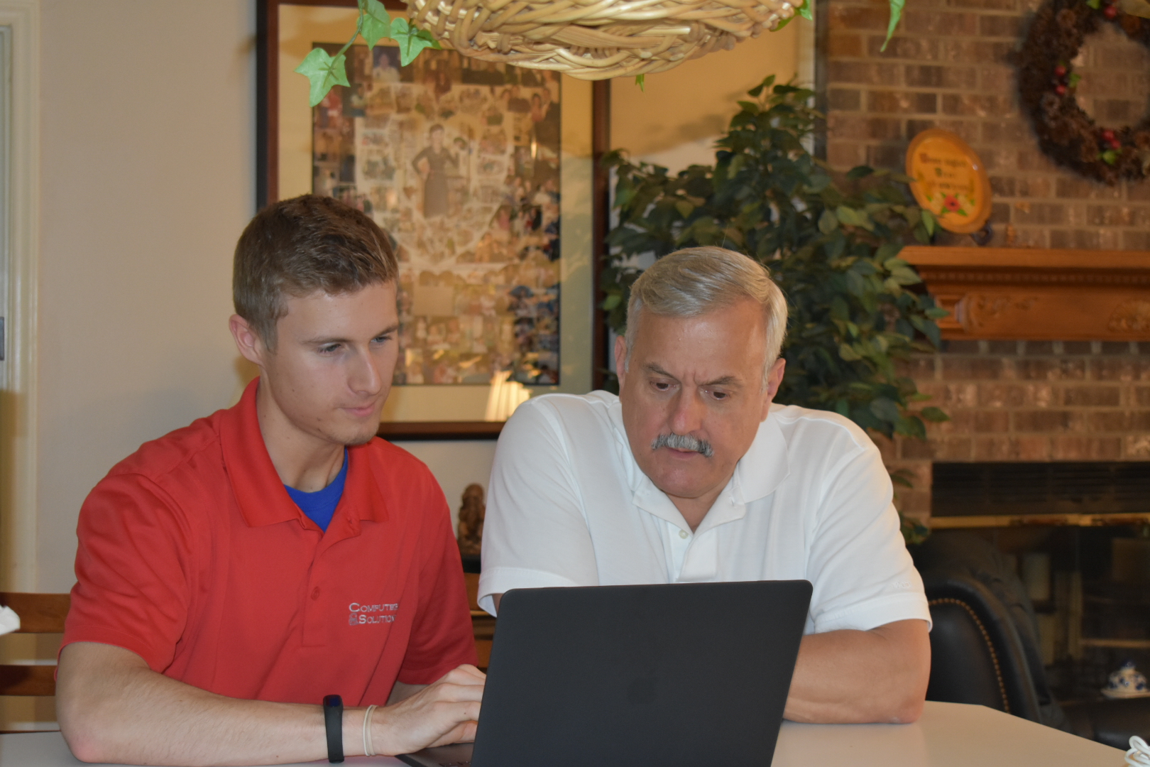 Helping Charlotte families and small businesses with IT that just works